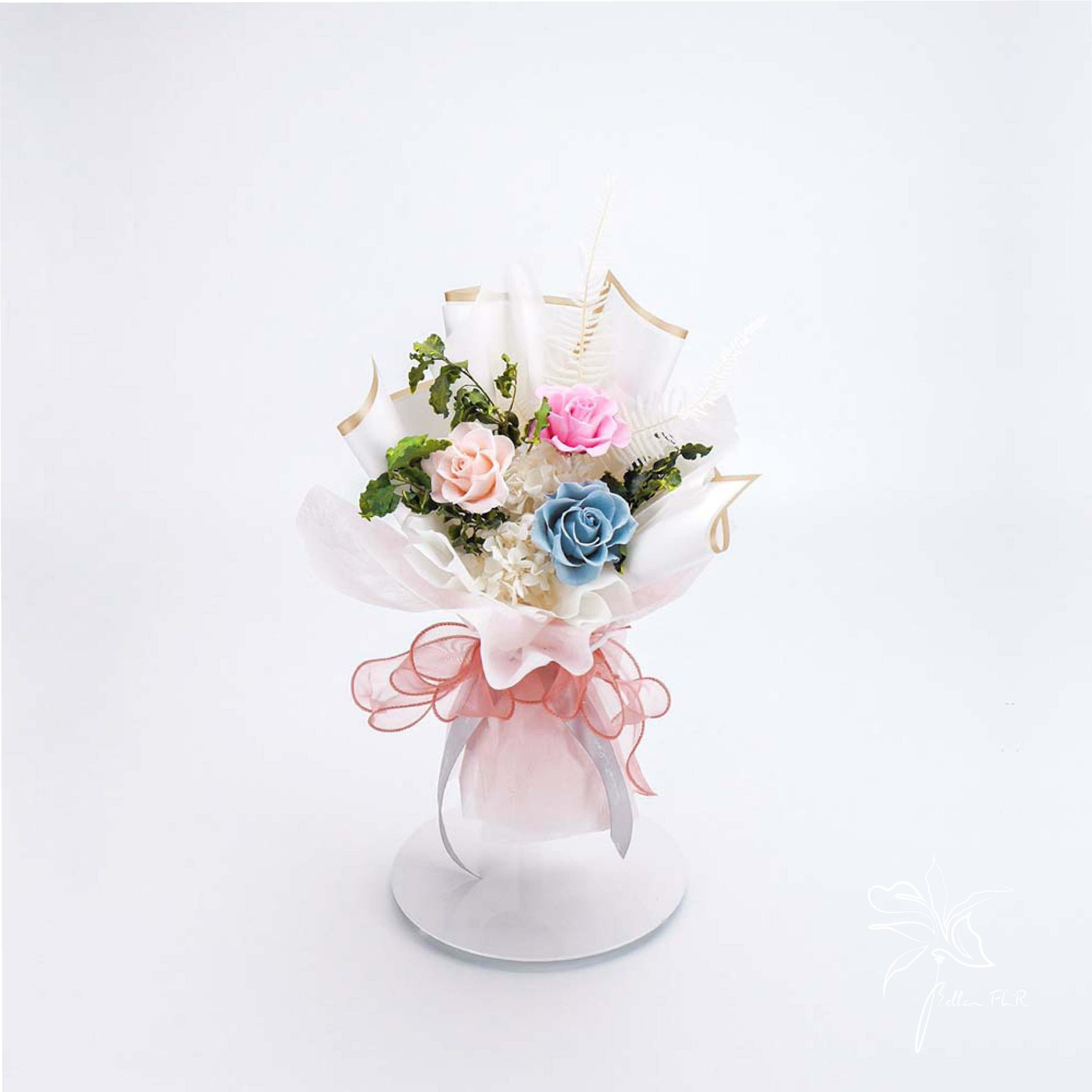 【玫瑰的溫柔】3朵永生玫瑰花束