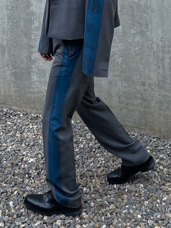 (韓國獨家特價)Raon塗色半寬腿修身西裝褲