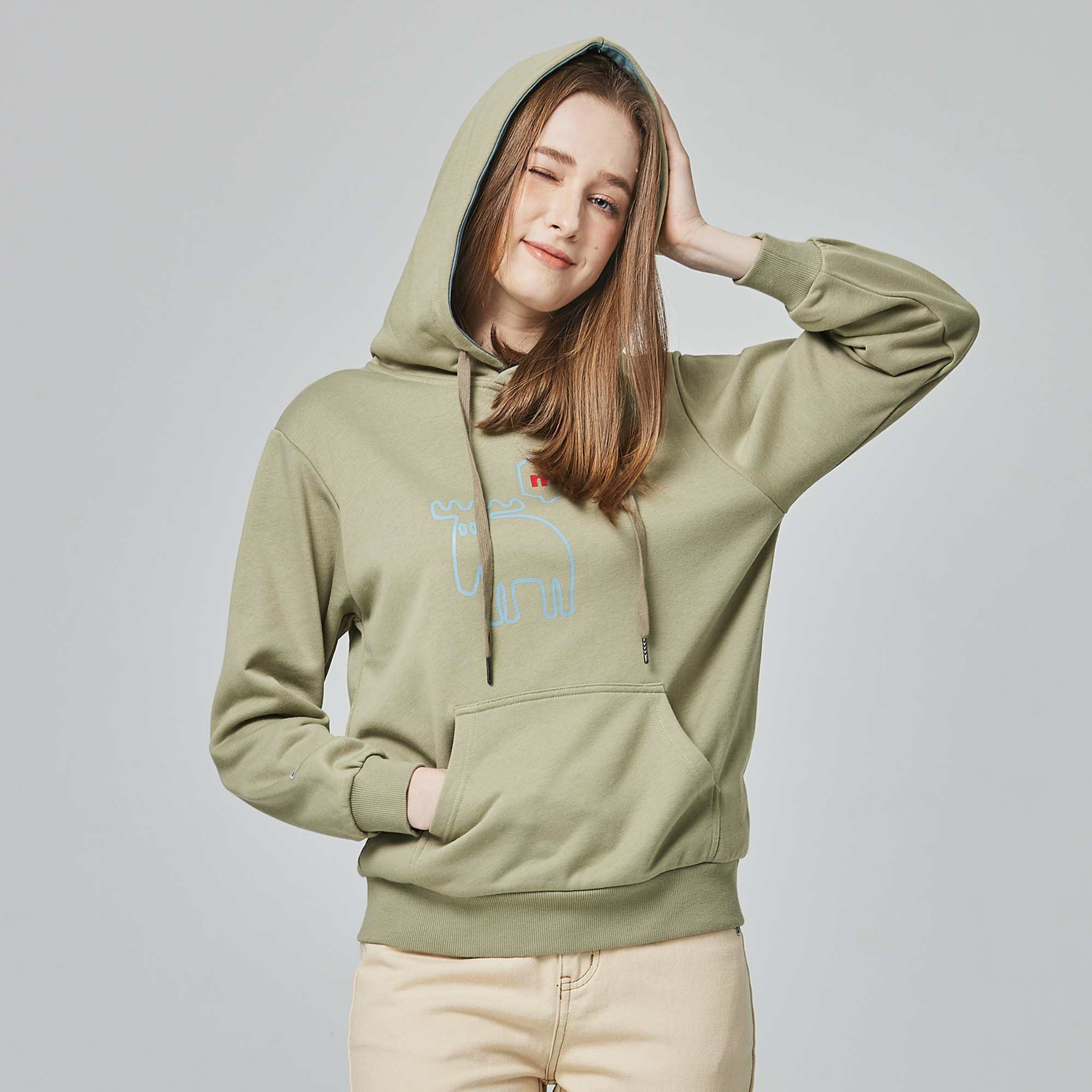 moz瑞典 線條駝鹿印花雙色帽T-鼠尾草綠(亞洲版) 男女款