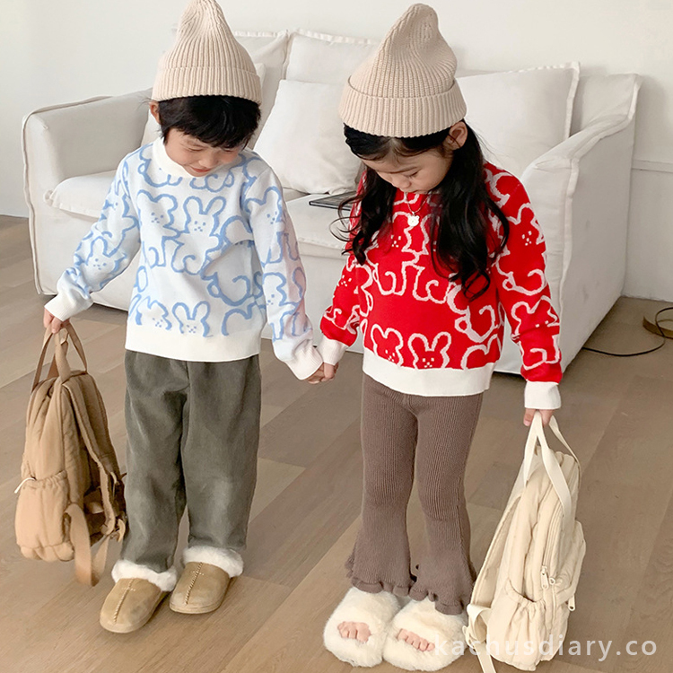 Girls knitting boot cut