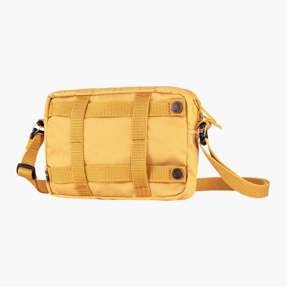 Fjallraven best sale kanken pocket