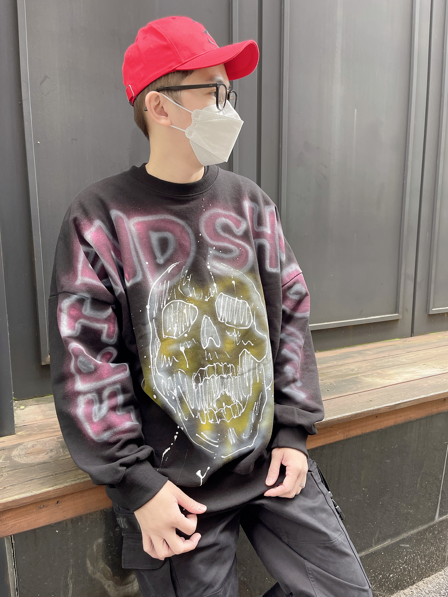 🇰🇷 韓國潮牌 塗鴉骷髏頭朱地衛衣 原價 $350（KC440）
