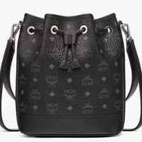 [S] MCM DESAU VISETOS DRAWSTRING BAG(MEDIUM), BLACK, MWDCSDU02BK00 (SMCM16)