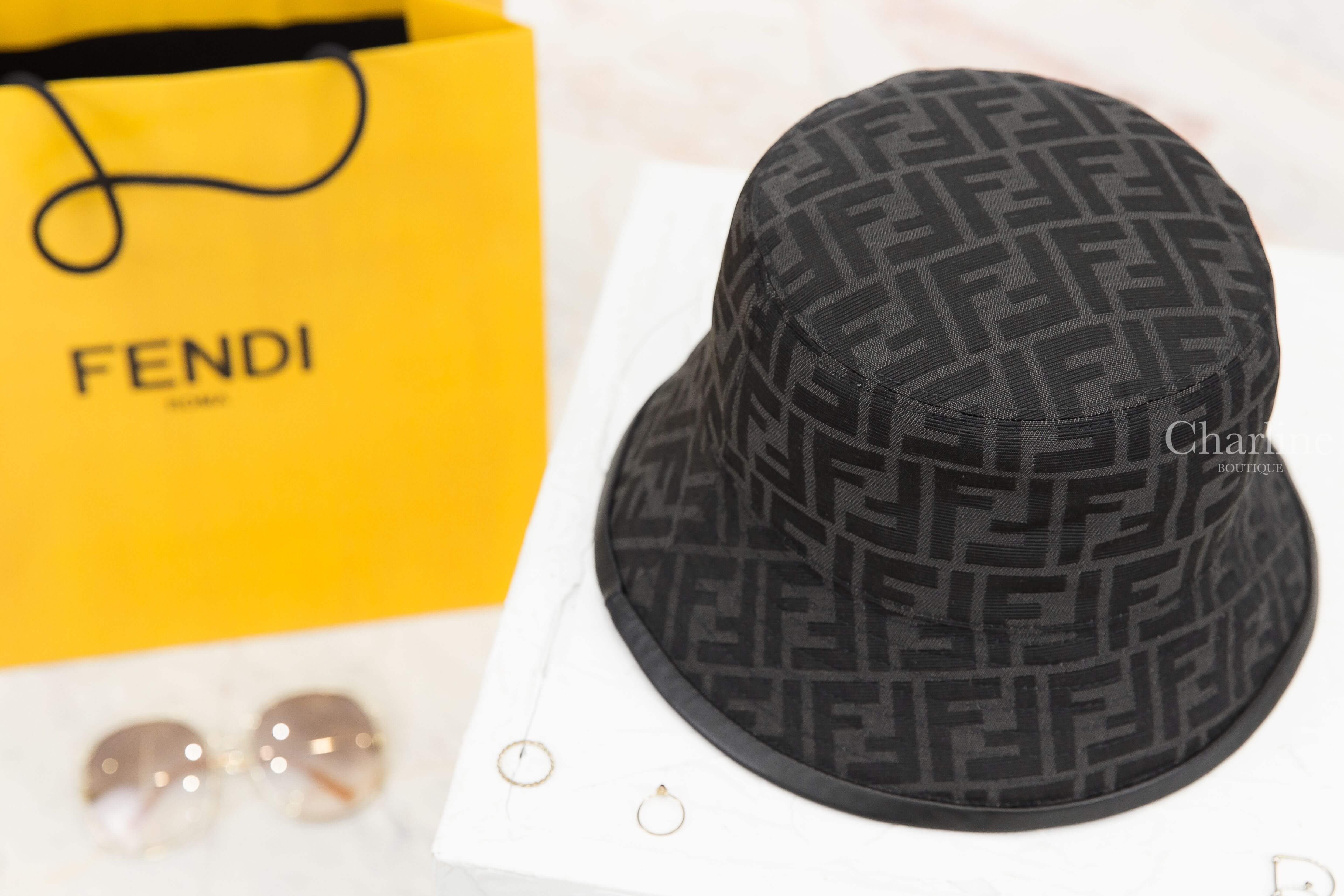 Fendi Hat 黑色FF老花字樣羊皮滾邊棉質漁夫帽-Charline Boutique 精品代購