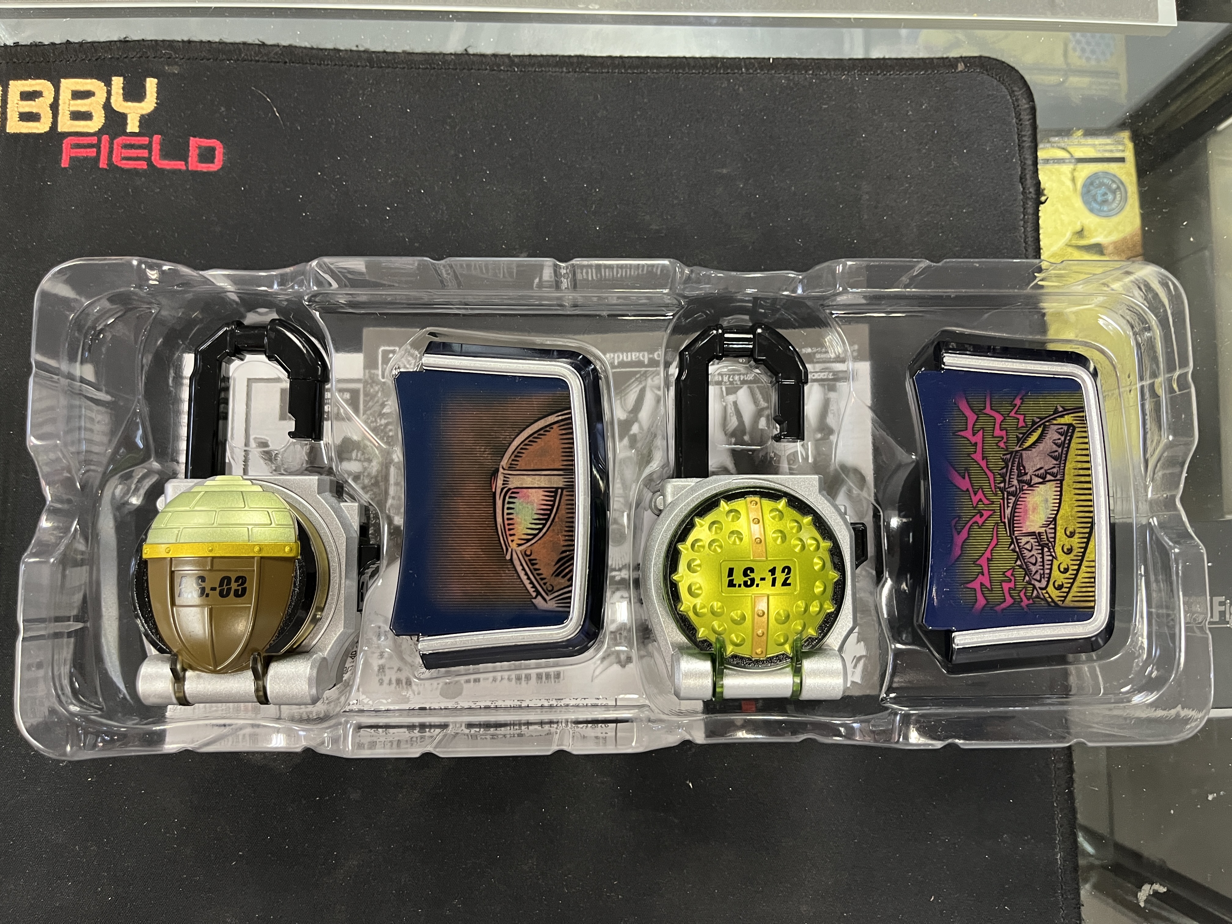 幪面超人-DX 榴槤 LOCKSEED