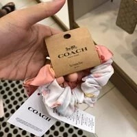 [S] COACH C9011 MYSTICAL FLORAL PRINT SCRUNCHIES,BLUSH CHALK, 195031467622 (SCO123)