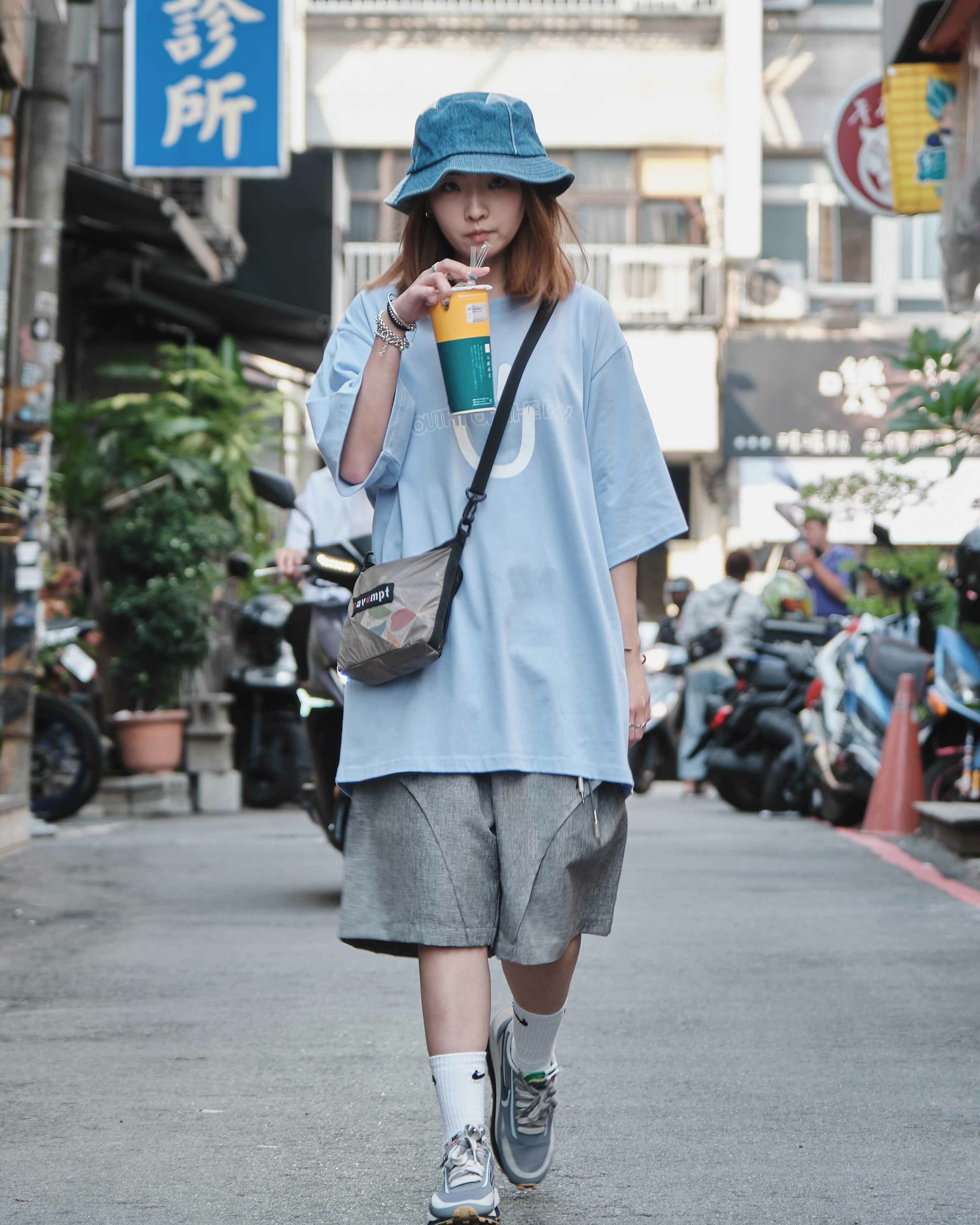 chusedesign-2022-spring-summer-blessed-tee-style