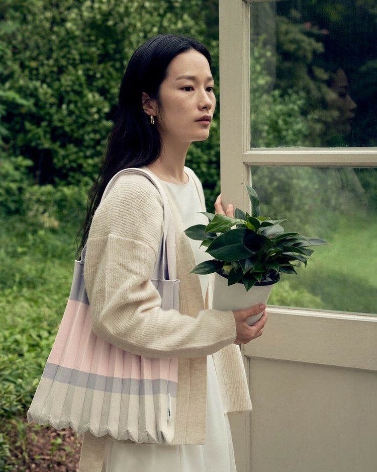 <韓國代購> PLEATS MAMA SHOULDER BAG 22FW