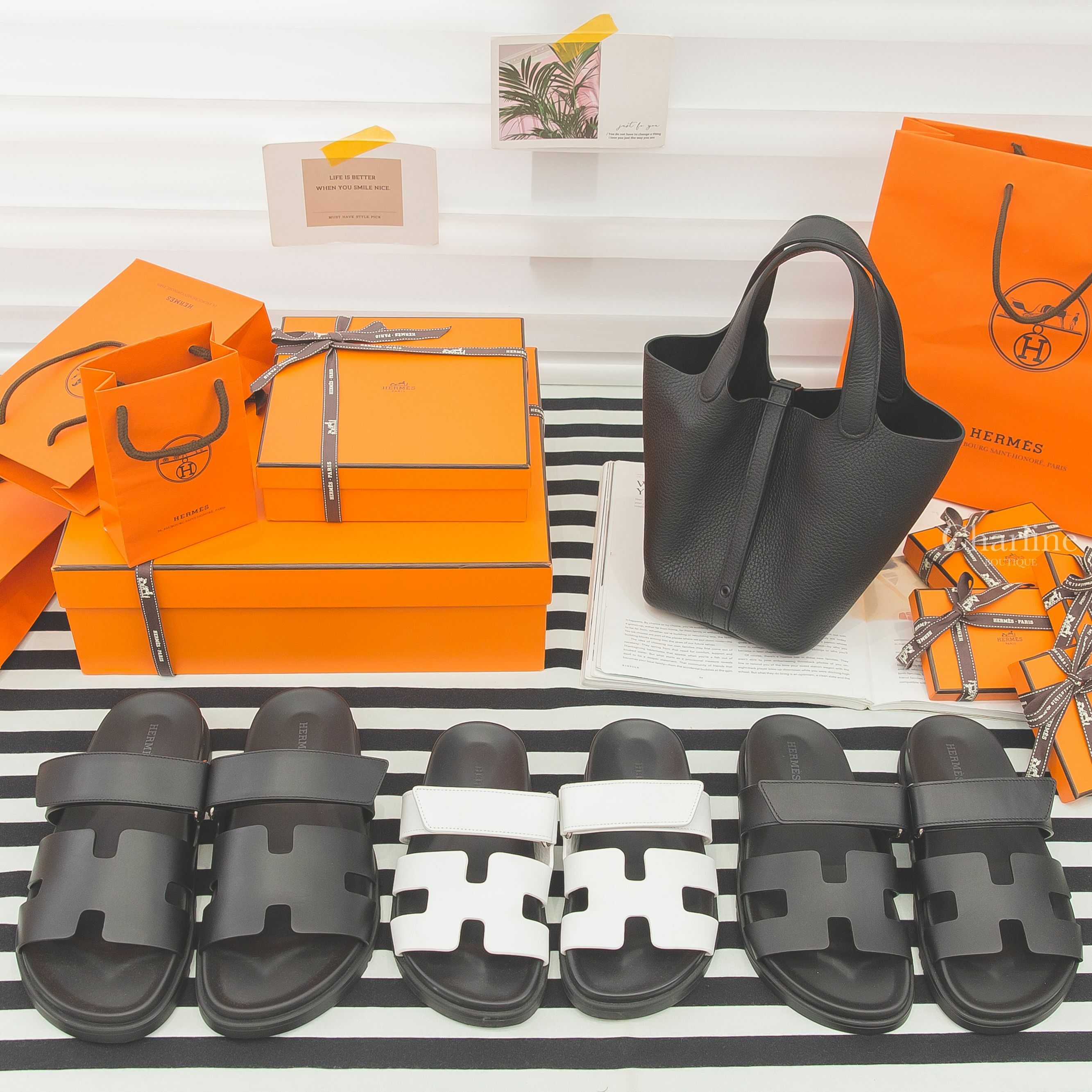Hermès Chypre Sandal 黑色小牛皮黑底魔鬼氈橡膠平底拖鞋,Hermès Chypre Sandal 白色小牛皮黑底魔鬼氈橡膠平底拖鞋,Hermès Picotin 18cm 黑色黑釦-Charline Boutique 精品代購
