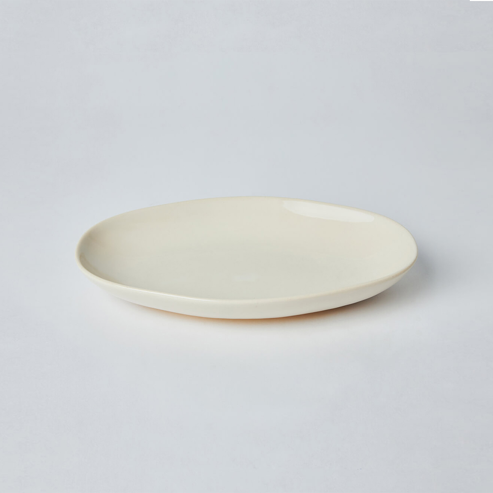 KOGA │ 陶質六角腰子盤 (鶯白)