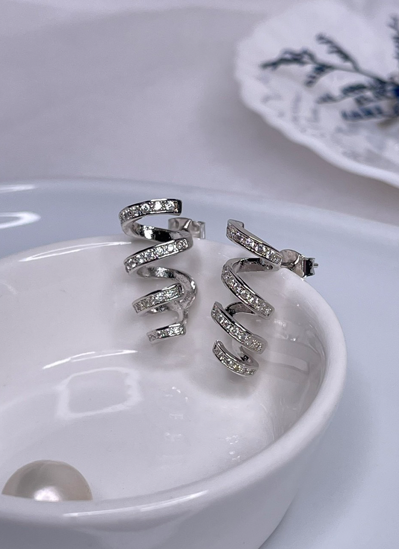 [現貨]《現正分手中》時尚螺旋耳環