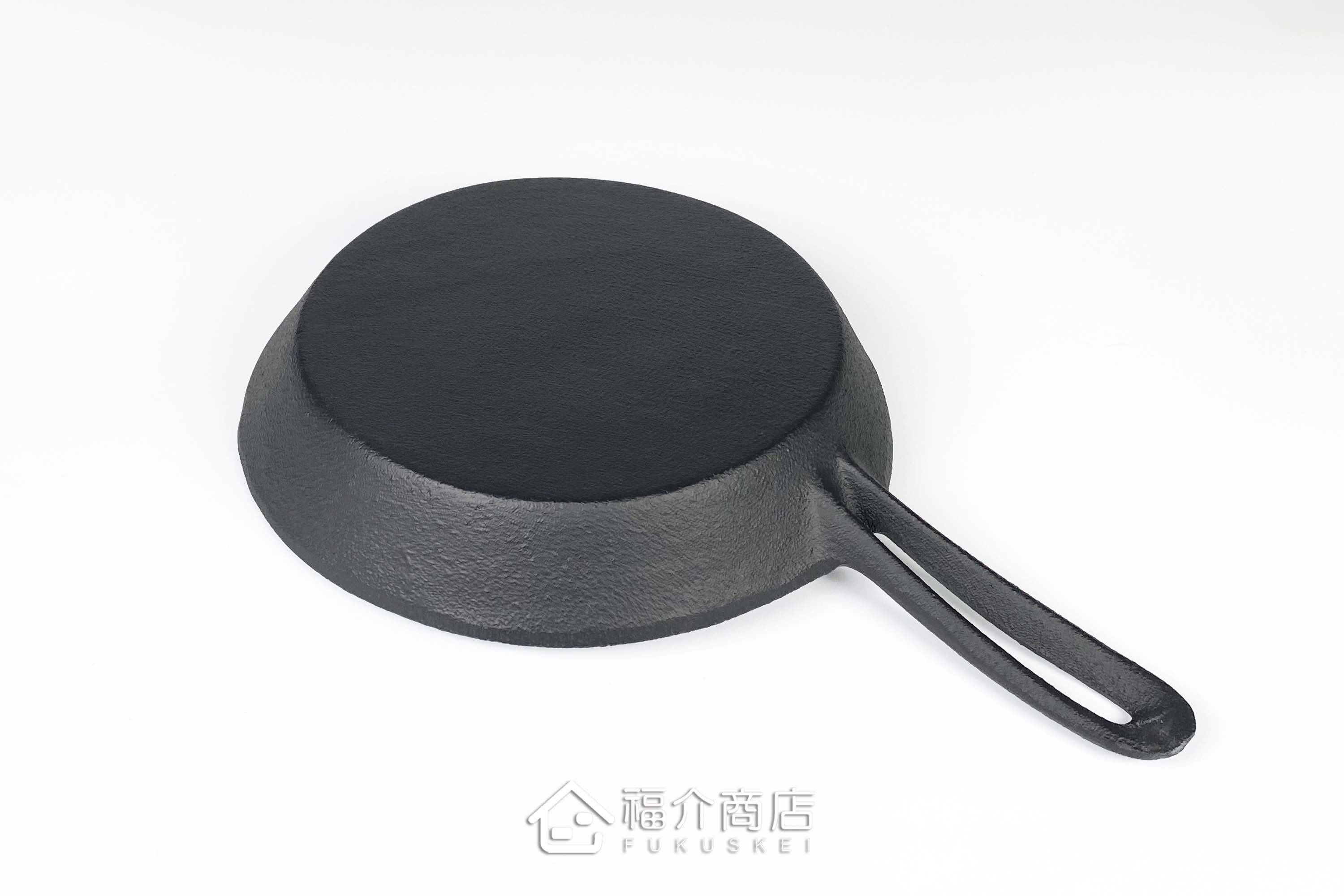 黑色鑄鐵平底鍋