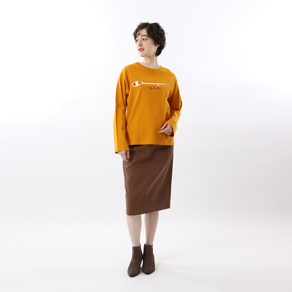 女款 CASUAL草寫印花LOGO長袖上衣-橘色（CW-W406-452）