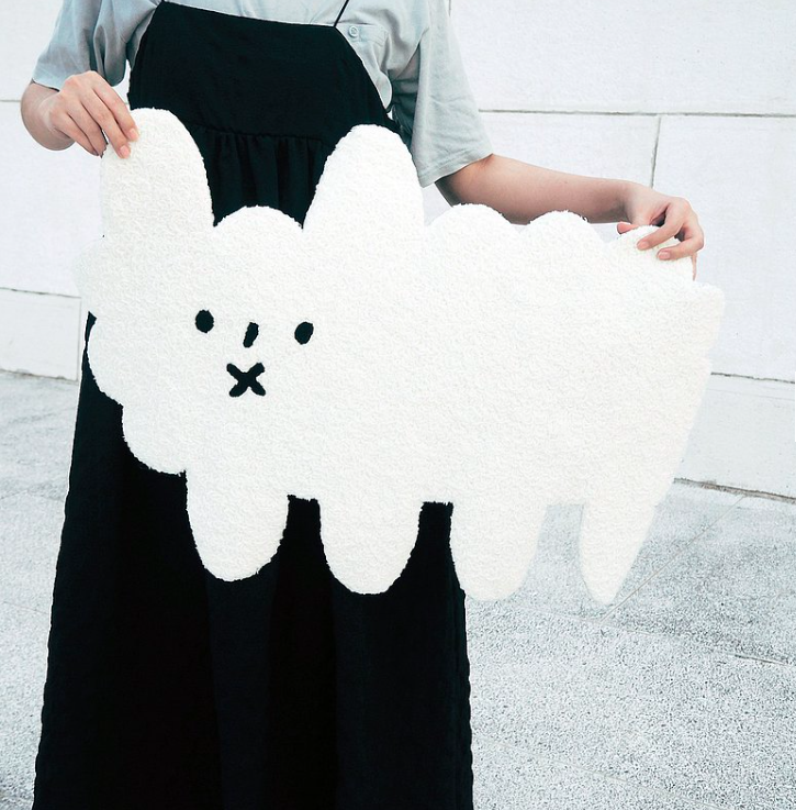 狗狗雲 地墊 地毯｜右手超人