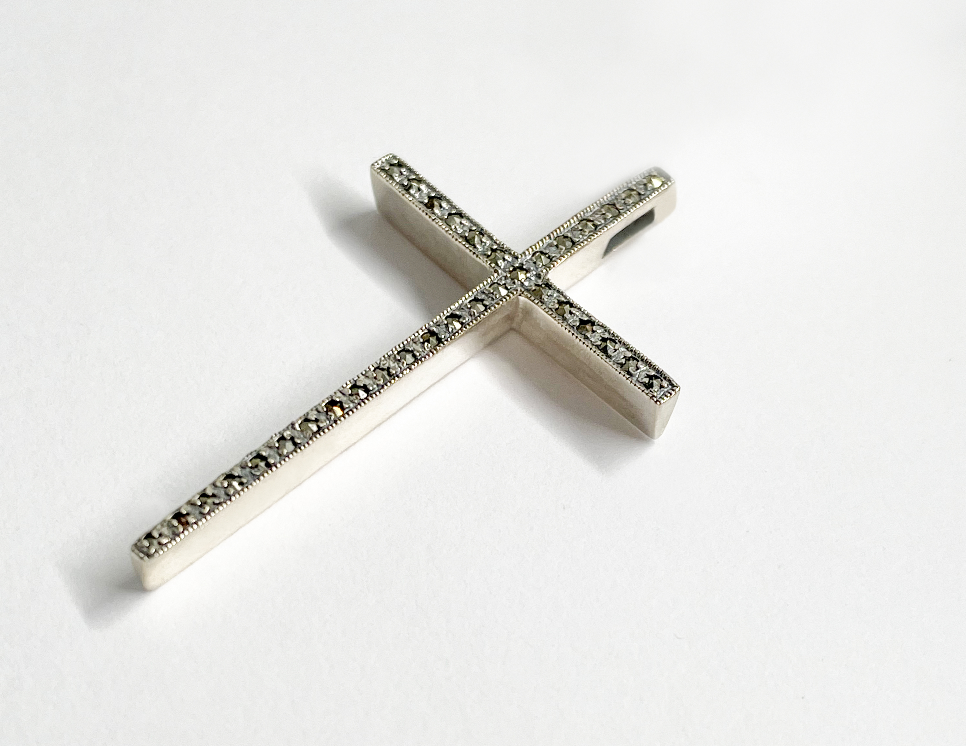 馬克賽石十字架墜子