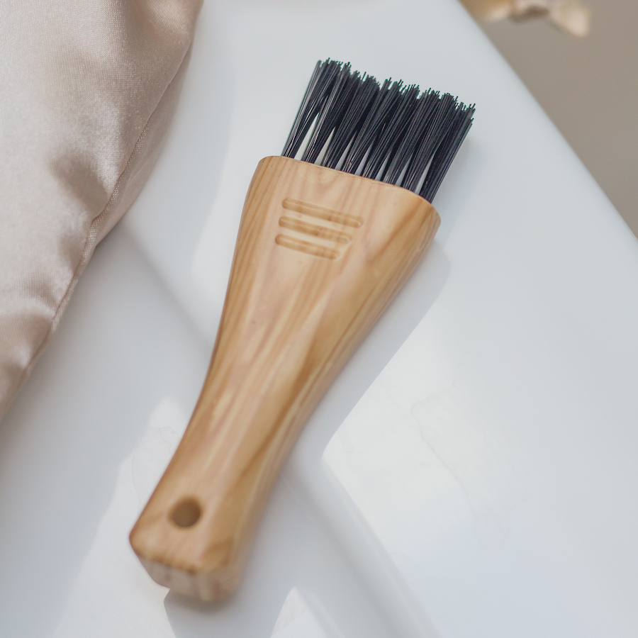 黃金梳氣墊梳清潔刷