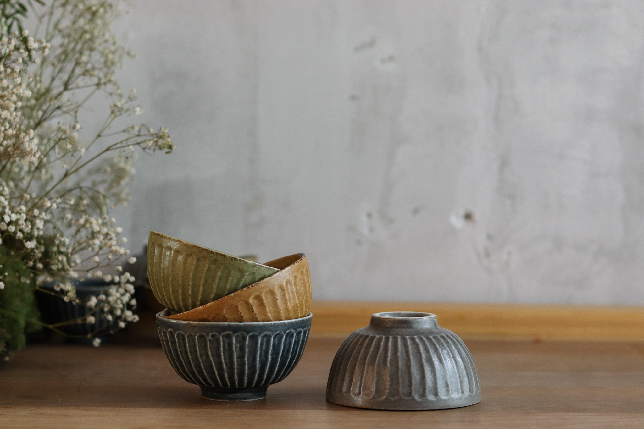 日本 美濃燒 tetote 鏽邊刻紋飯碗 大