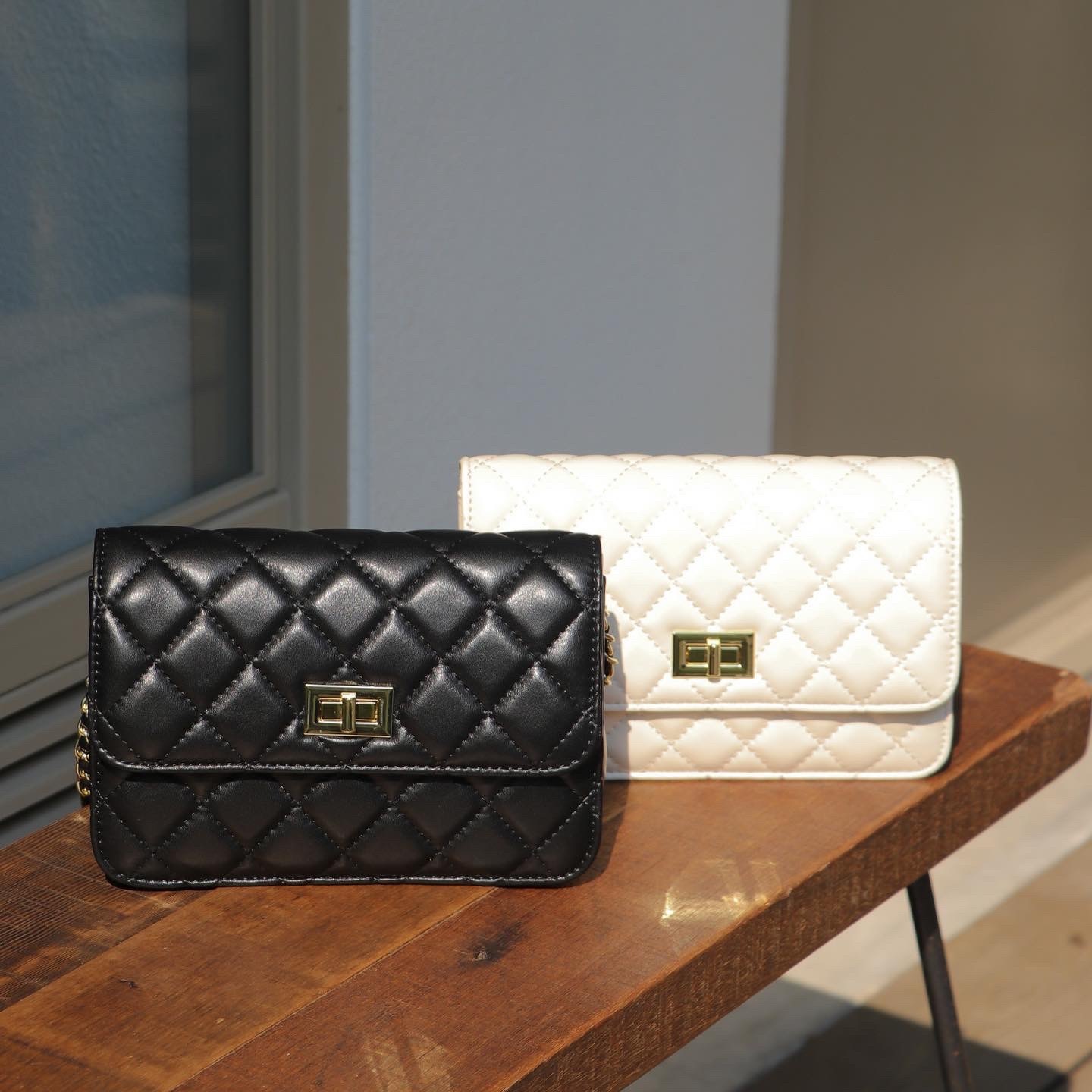 金球鏈條小香包