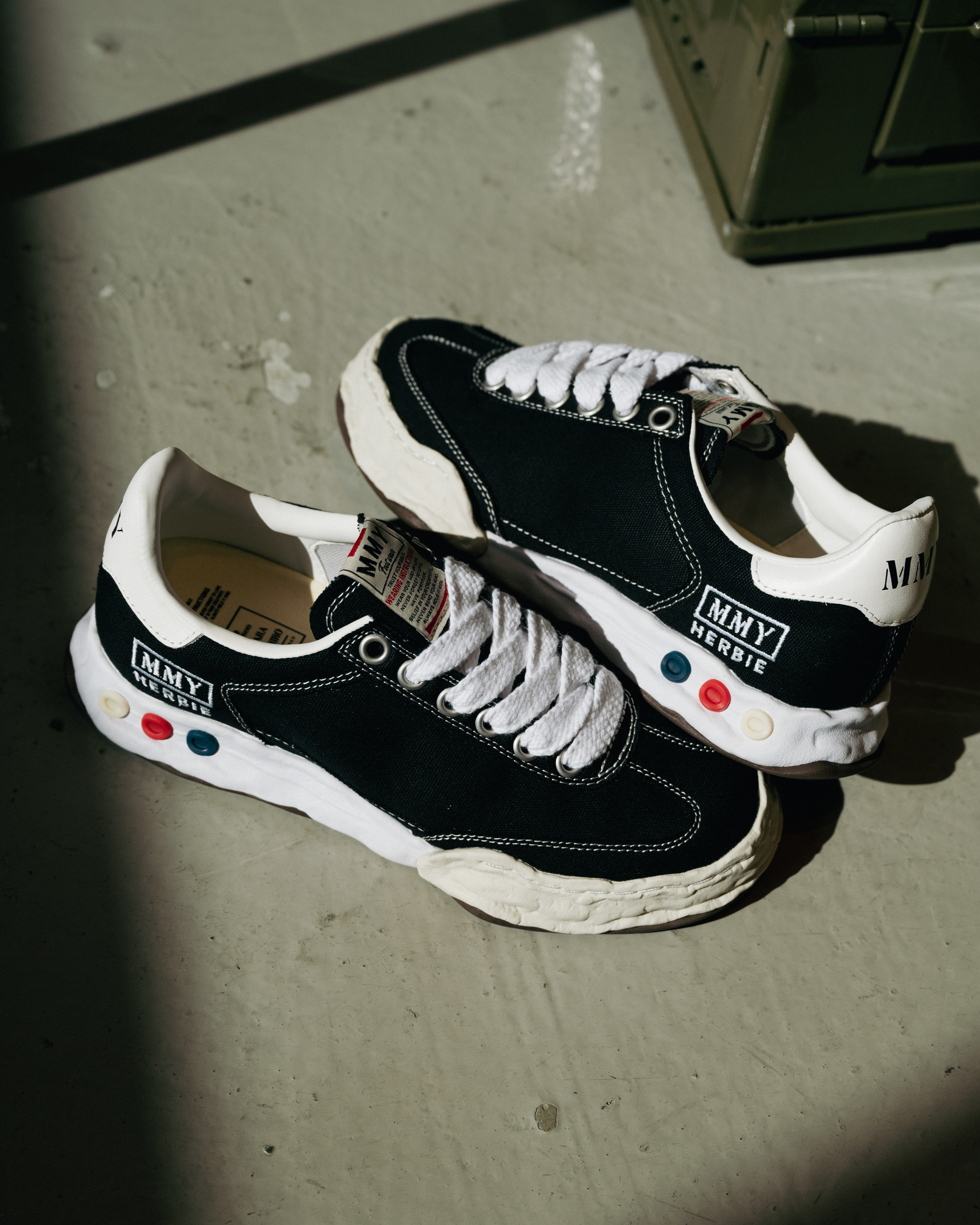 [現貨] MIHARA HERBIE LOW Canvas Black