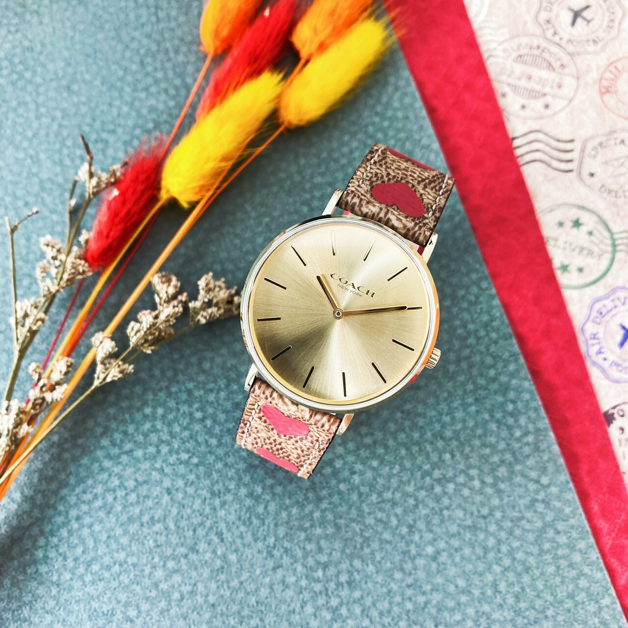 【COACH】Perry香檳金甜心女錶 CO14503886 36mm 現代鐘錶