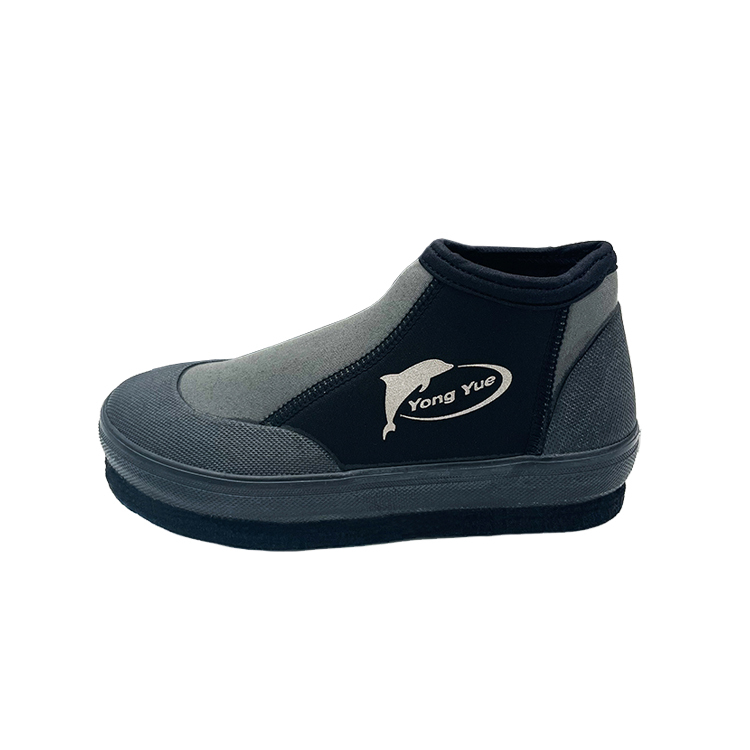 YONGYUE短筒防滑鞋/黑灰色