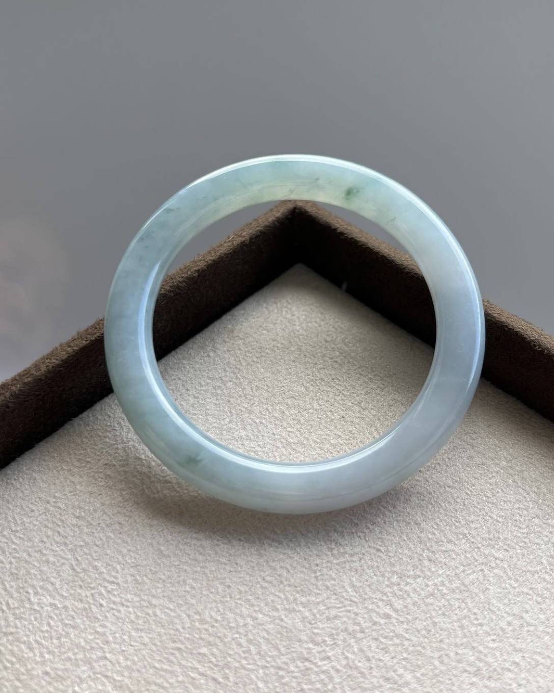 冰種紫羅蘭飄花圓鐲