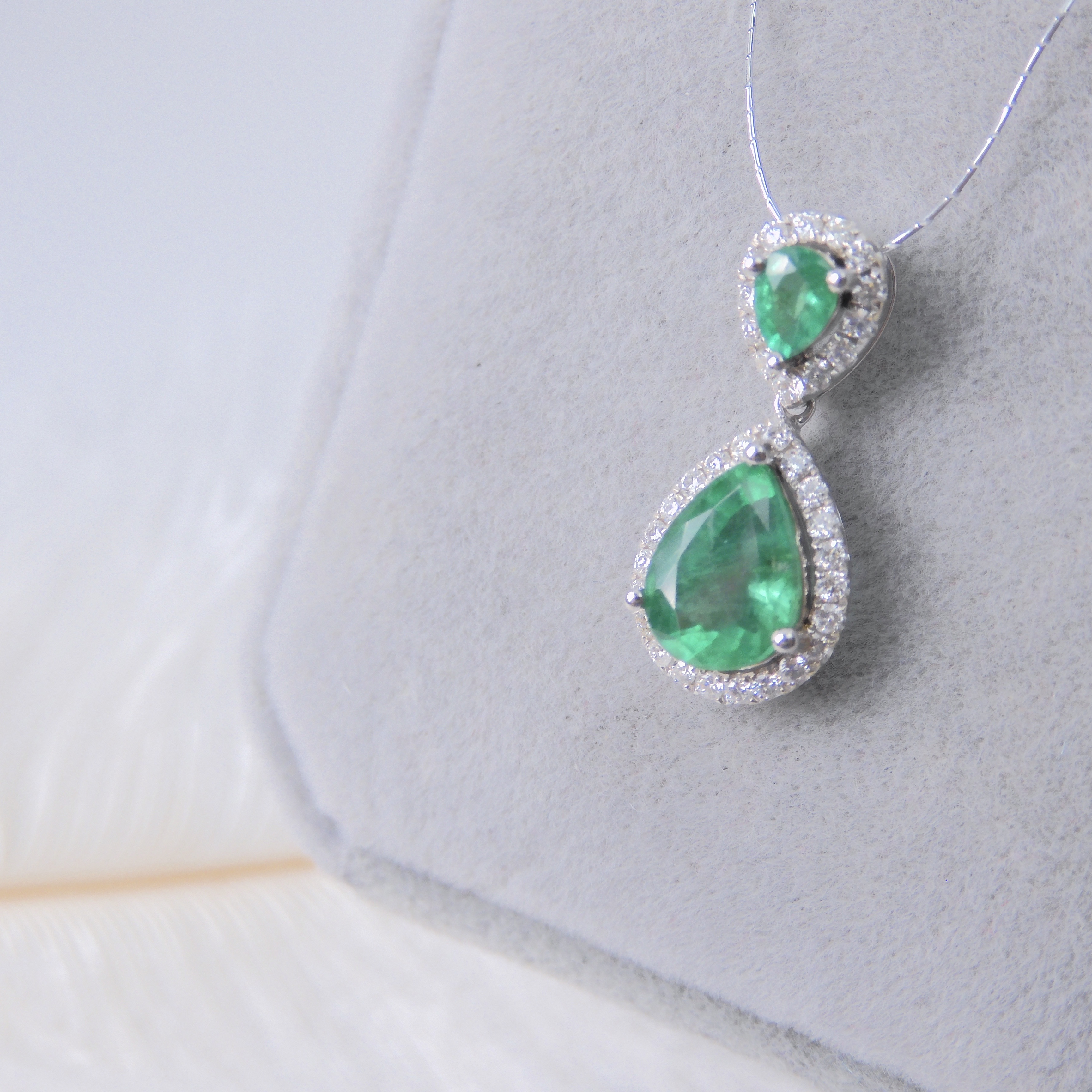 18K金 1.28ct 綠寶石吊墜