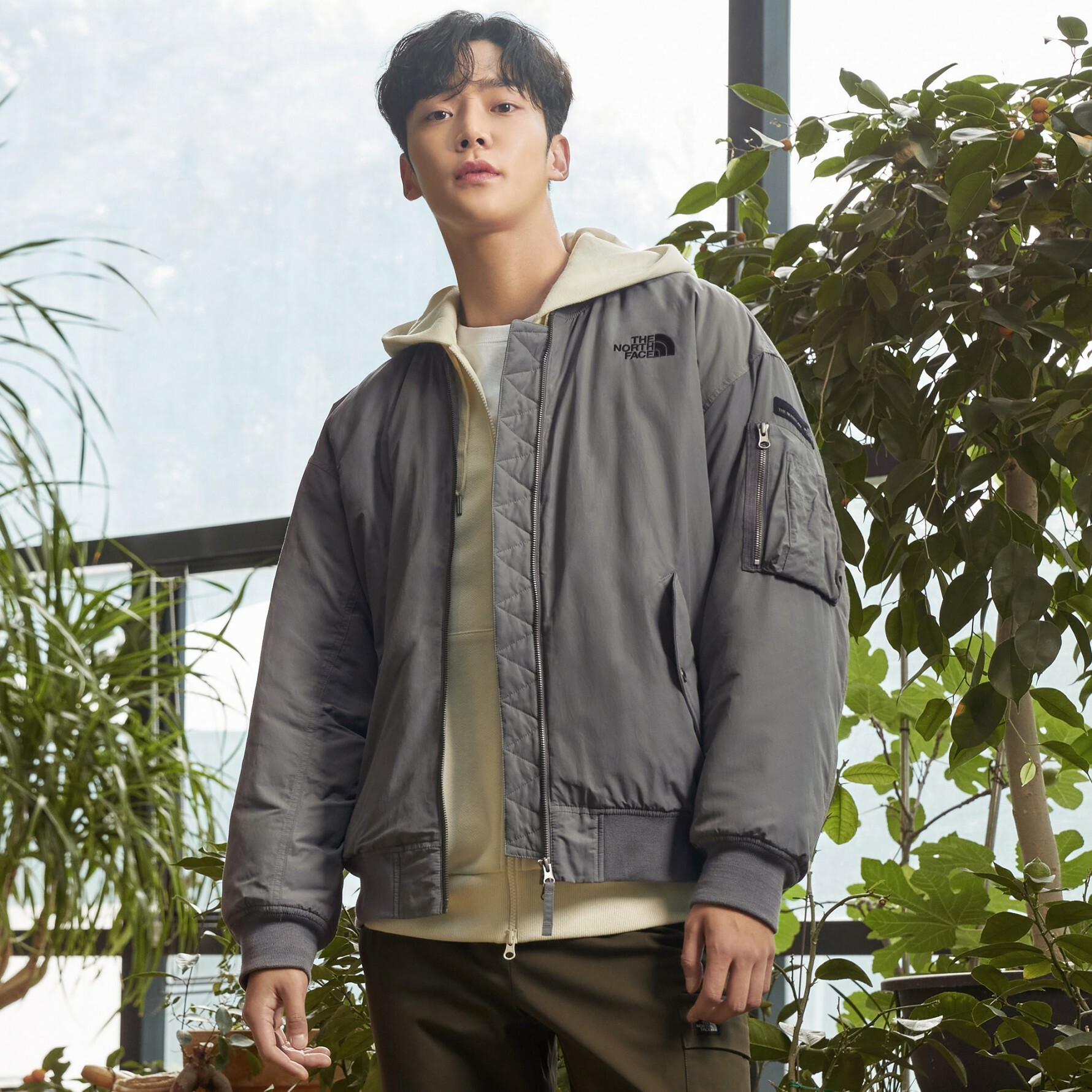 THE NORTH FACE PRAISE HEAT BOMBER 飛行外套灰NJ3NN53B