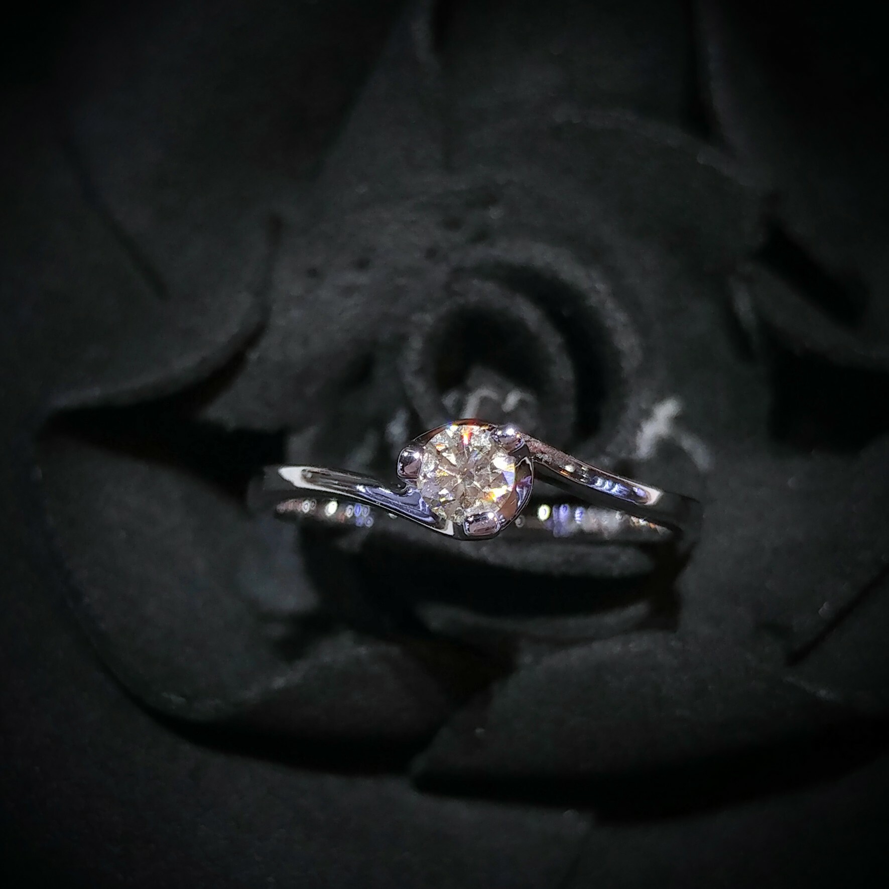 14K White Gold 0.18ct Diamond Ring