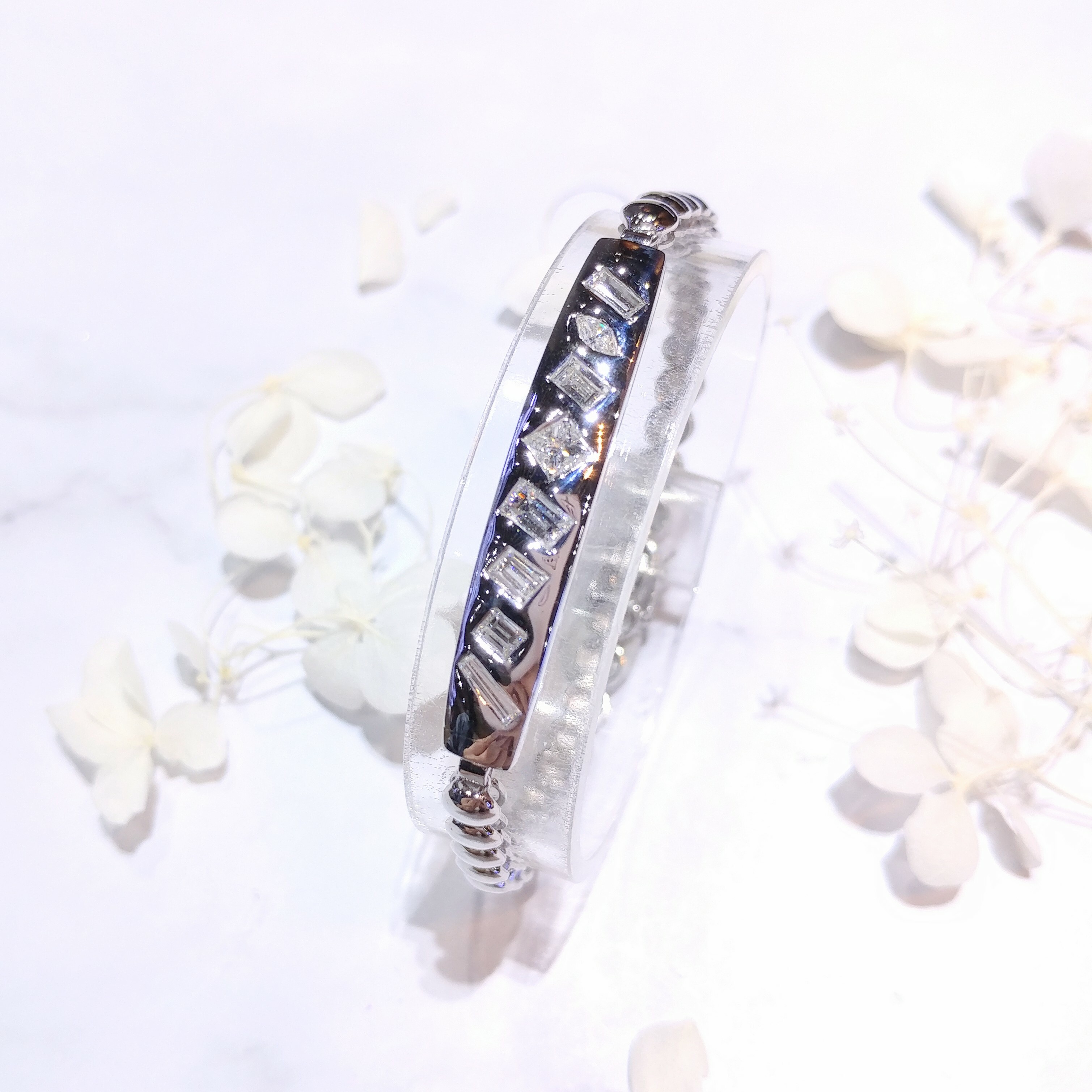 全新18K白金88份鑽石手鍊