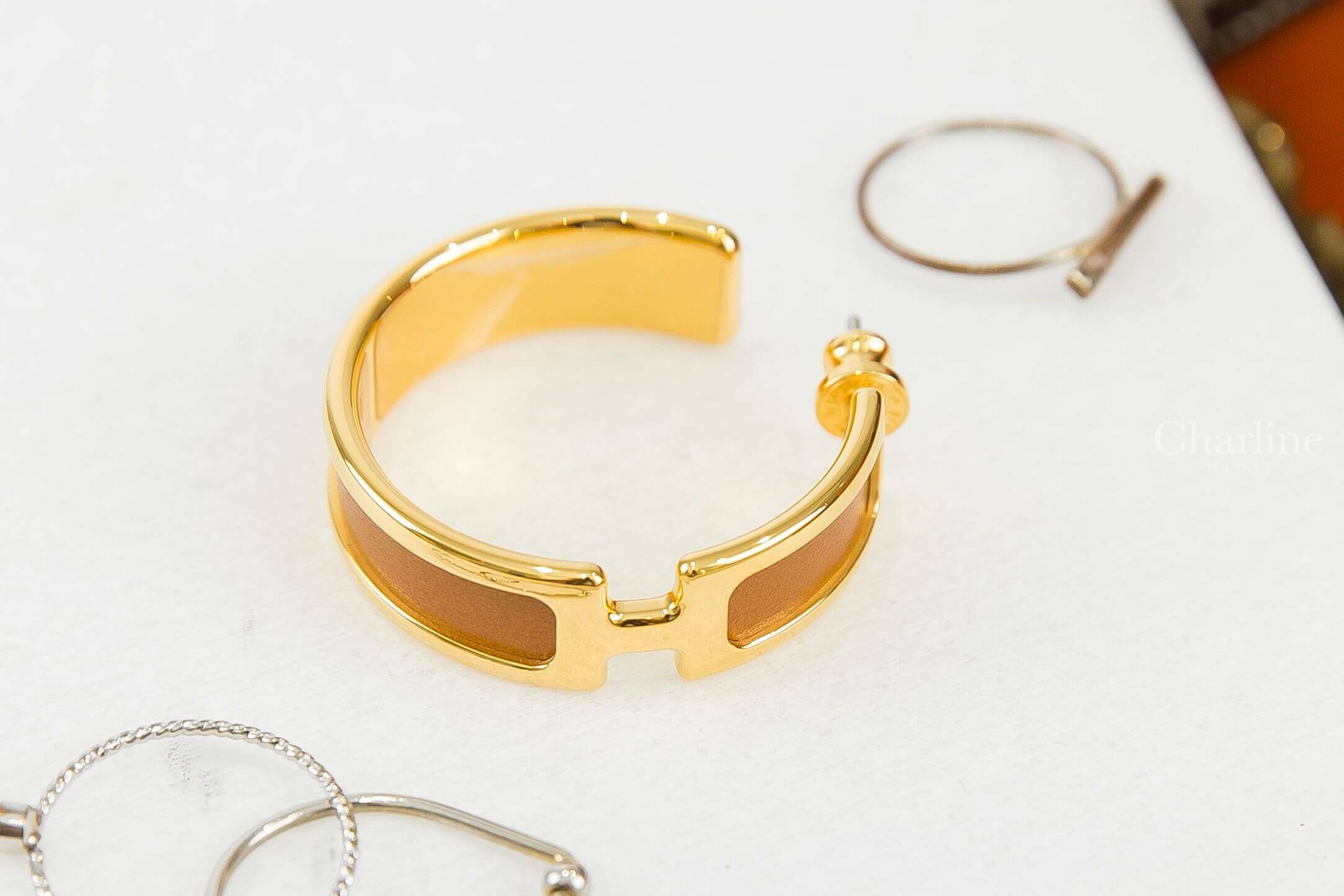 Hermès Olympe Earrings 焦糖色小牛皮金色H圓圈耳環