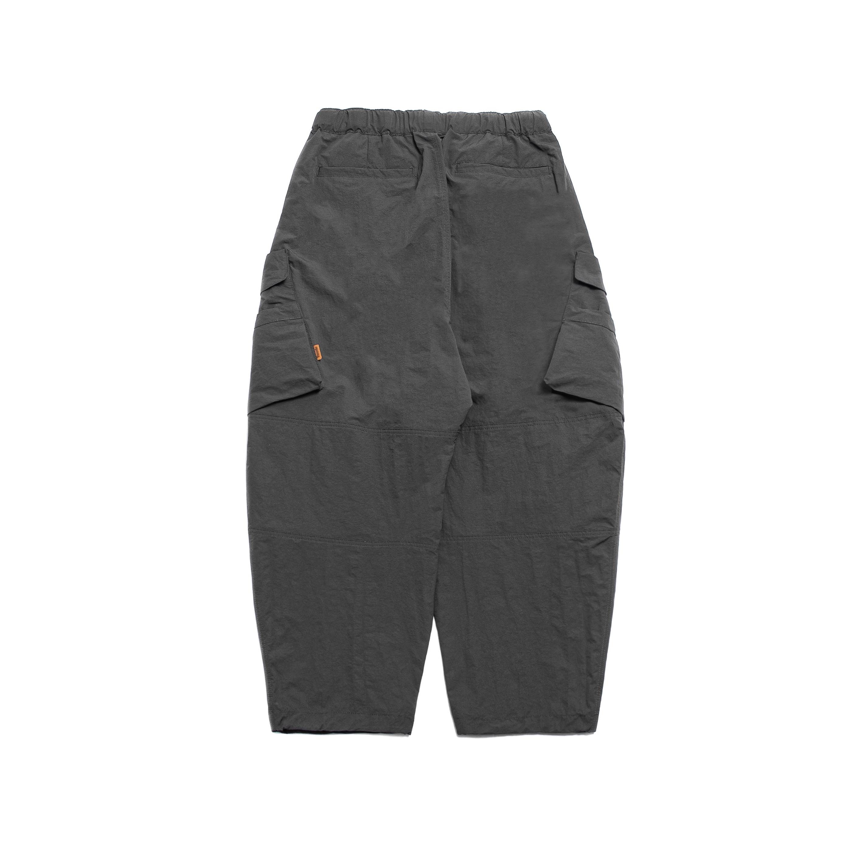 パンツ PERSEVERE MULTI POCKET CARGO PANTS PERSEVERE WATER-REPELLENT MULTI-POCKET CARGO PANTS - BL