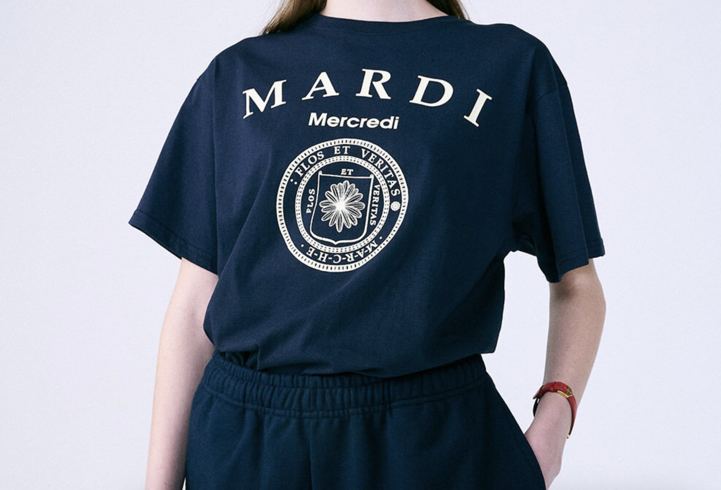 韓國Mardi Mercredi TSHIRT UNIV_NAVY CREAM