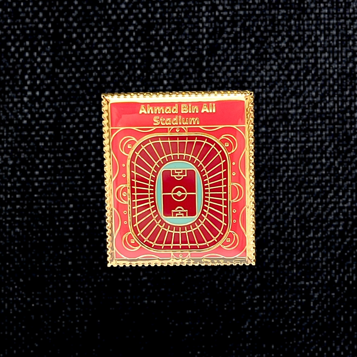 2022年世界盃郵票形球場襟章