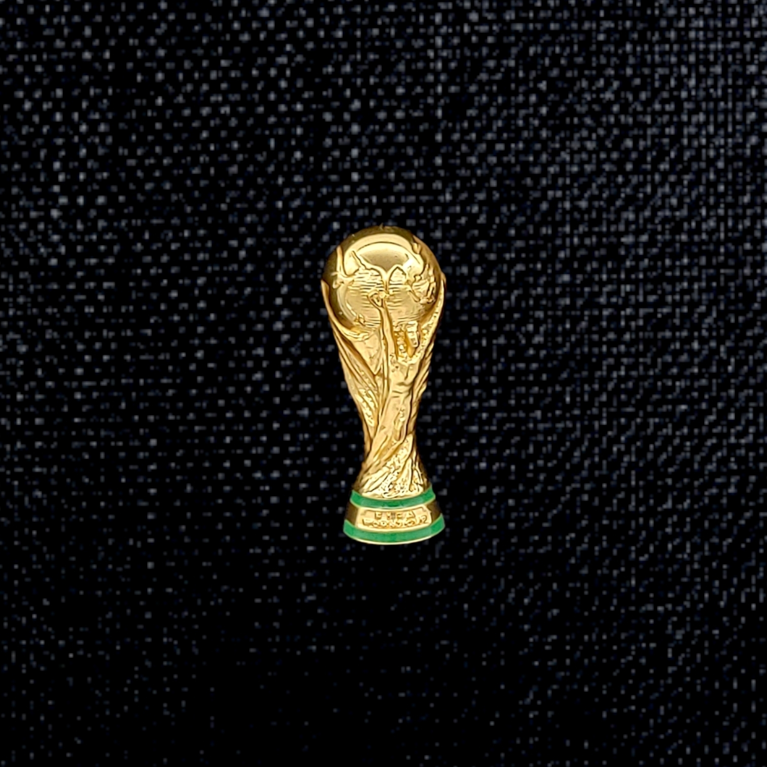 2022年世界盃3D立體獎盃襟章