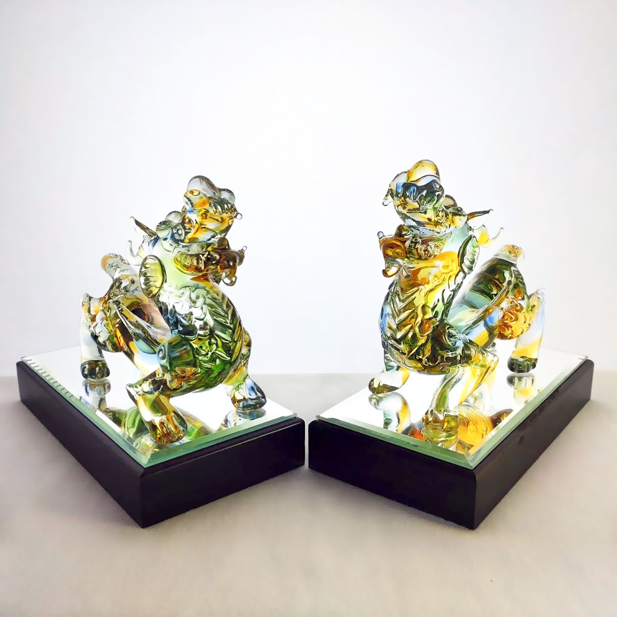 雙翅貔貅(含木座)