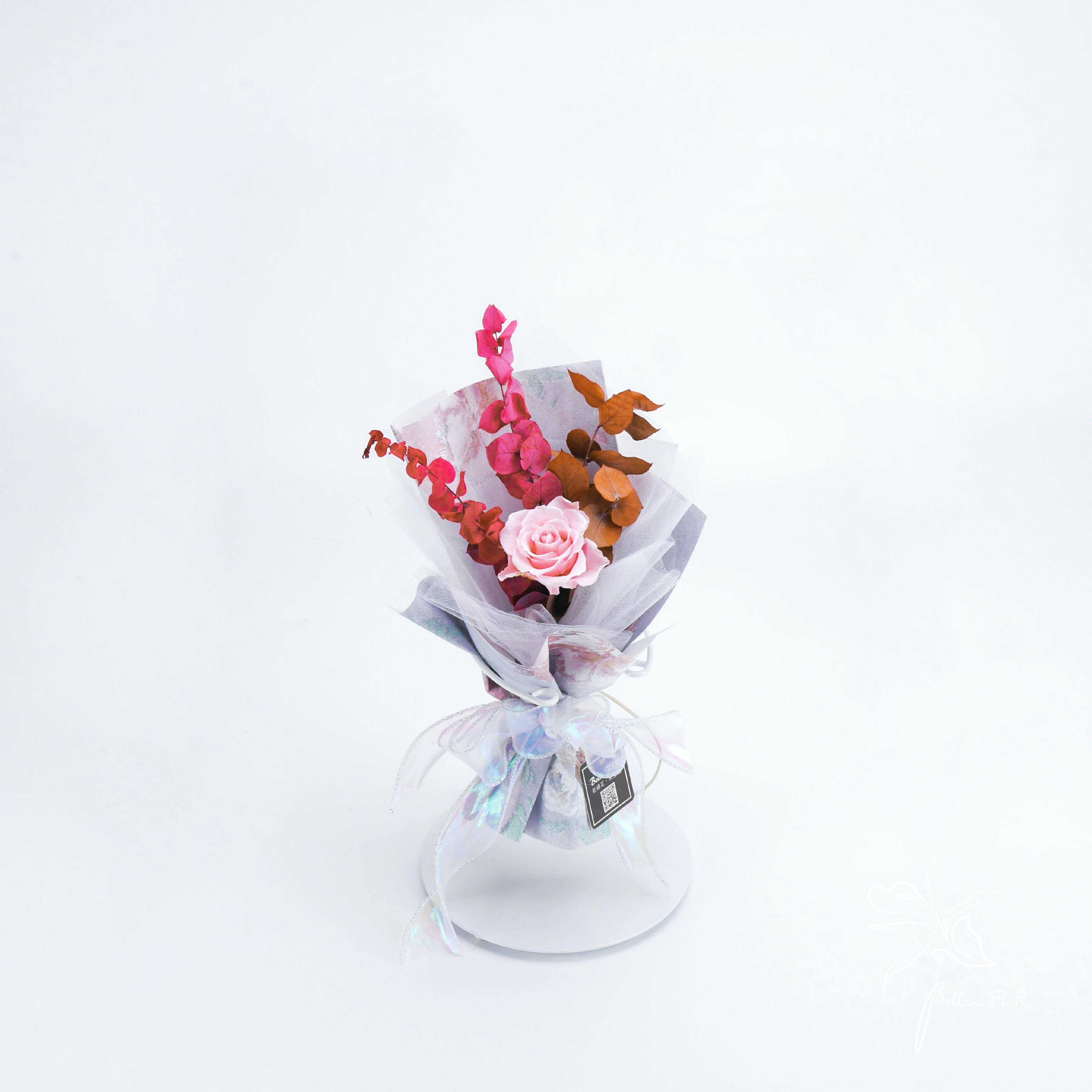 【你就是我的唯一】單朵永生玫瑰花束-兩色