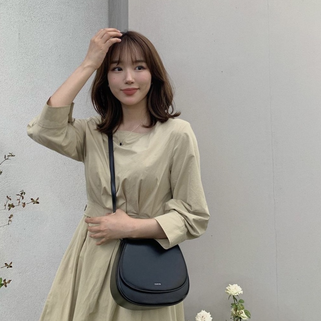 <韓國代購> STAND OIL CLAM CROSS BAG