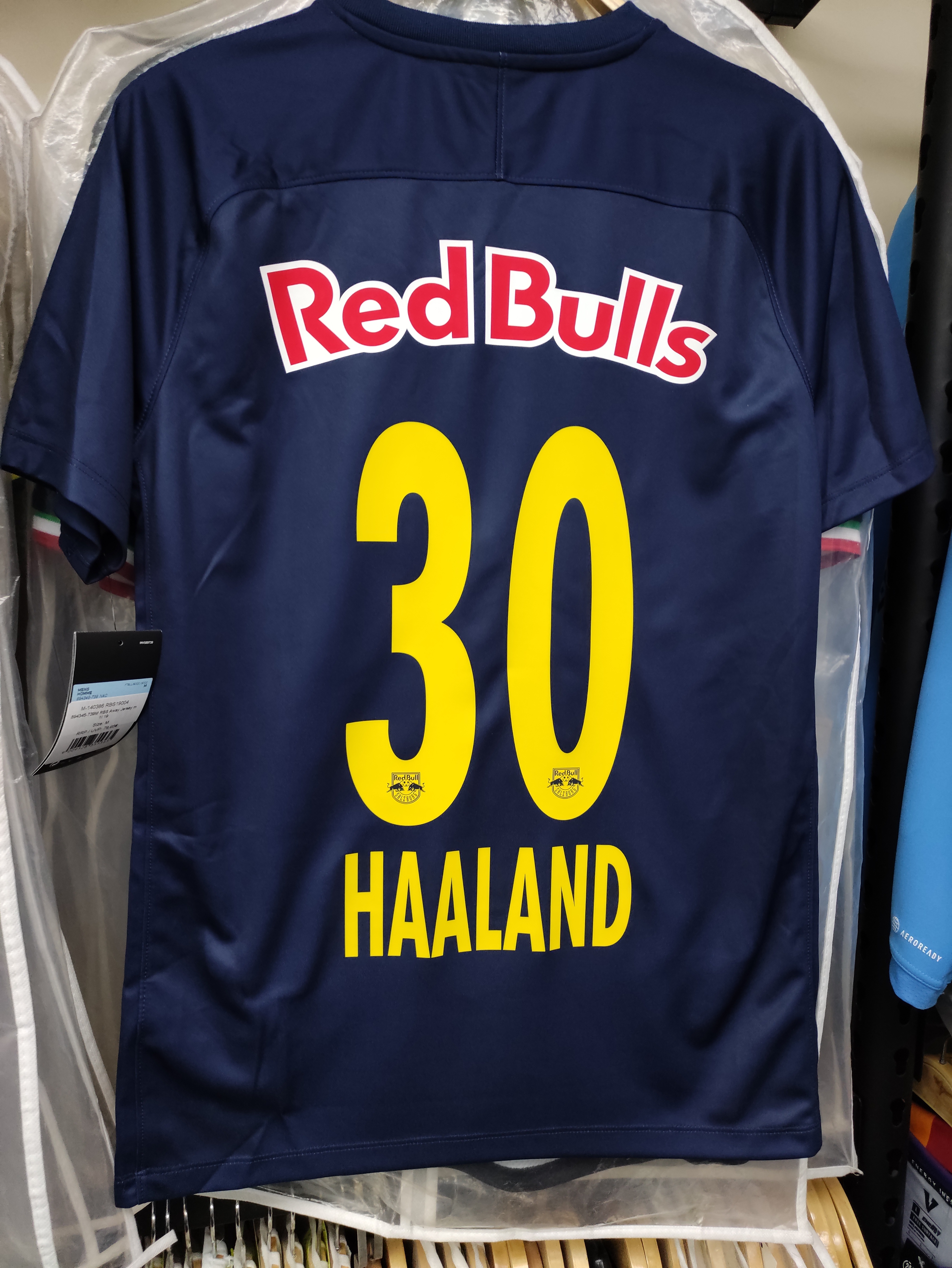 19-20薩爾斯堡紅牛主場夏蘭特球衣