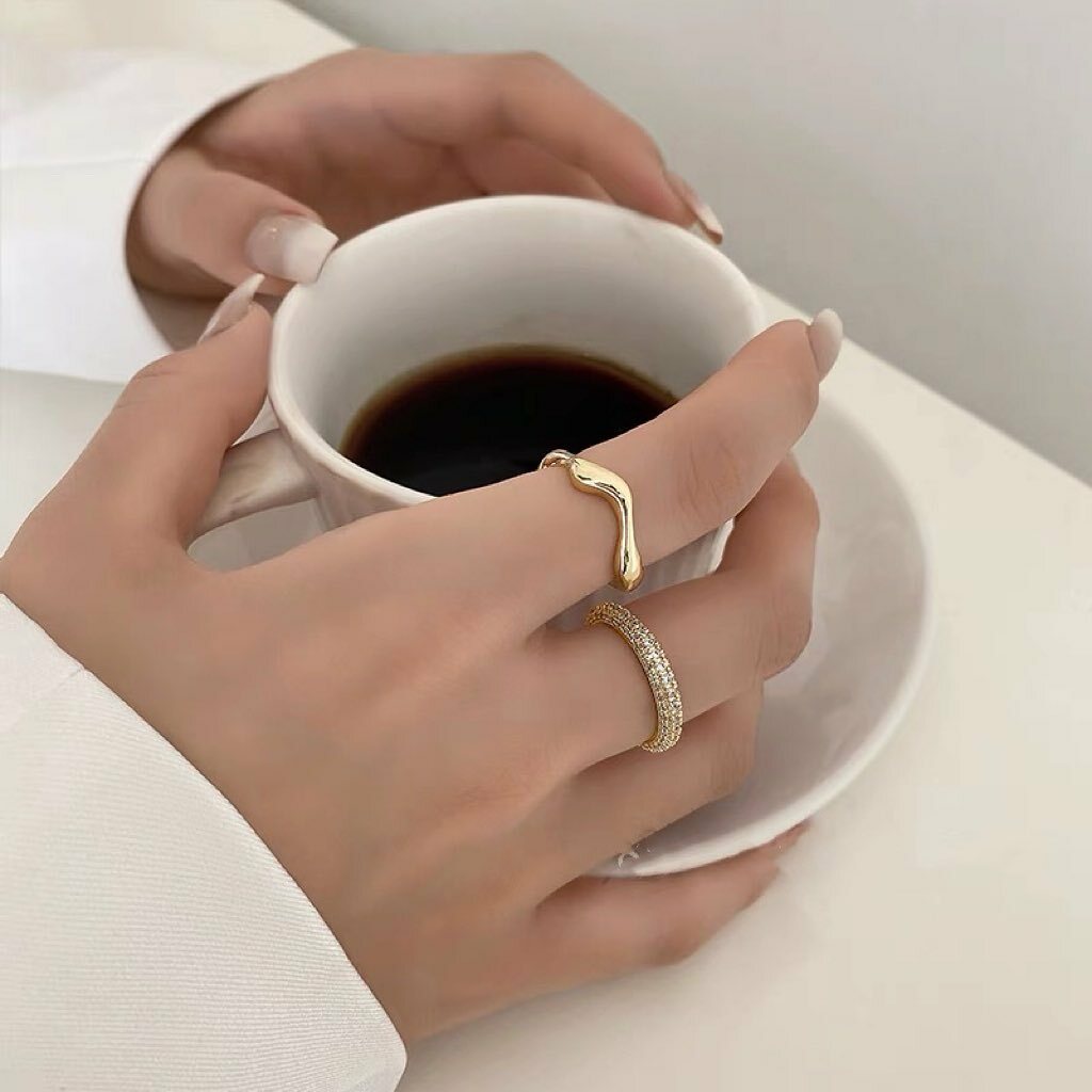 韓國高質感滿鑽戒指。兩色