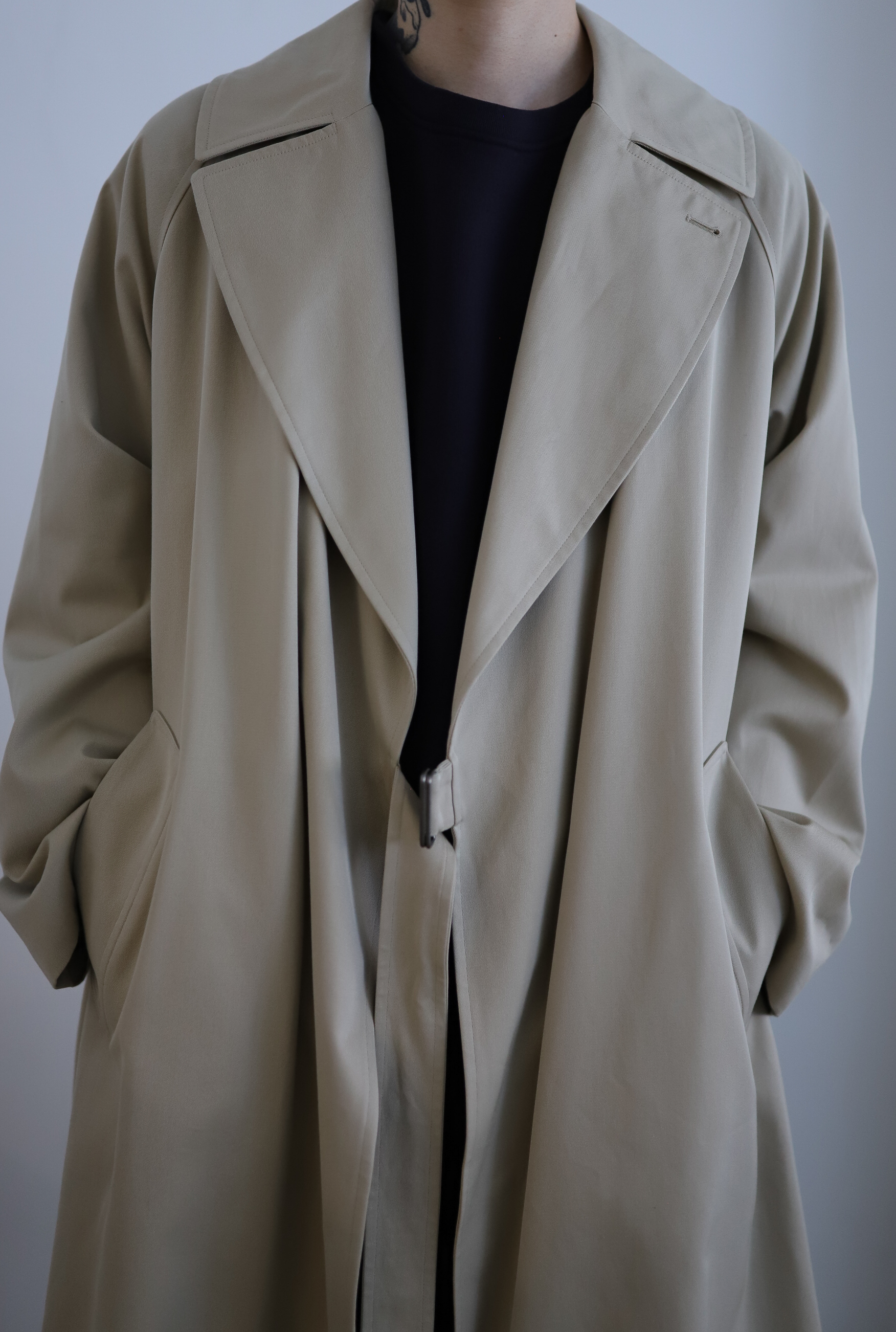COMOLI Cotton Gabardine Tielocken Coat ジャケット/アウター