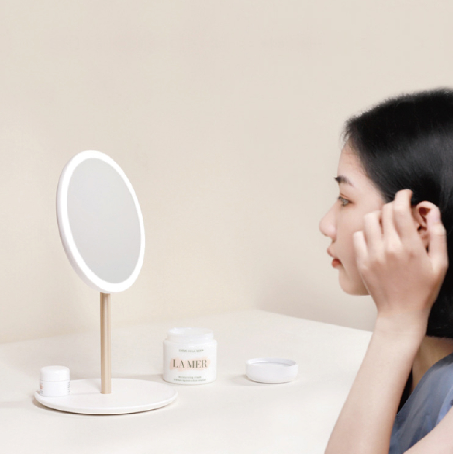 【Hook's嚴選】旅行美妝鏡：走吧，跟我一起去旅行 (可折疊設計!!)