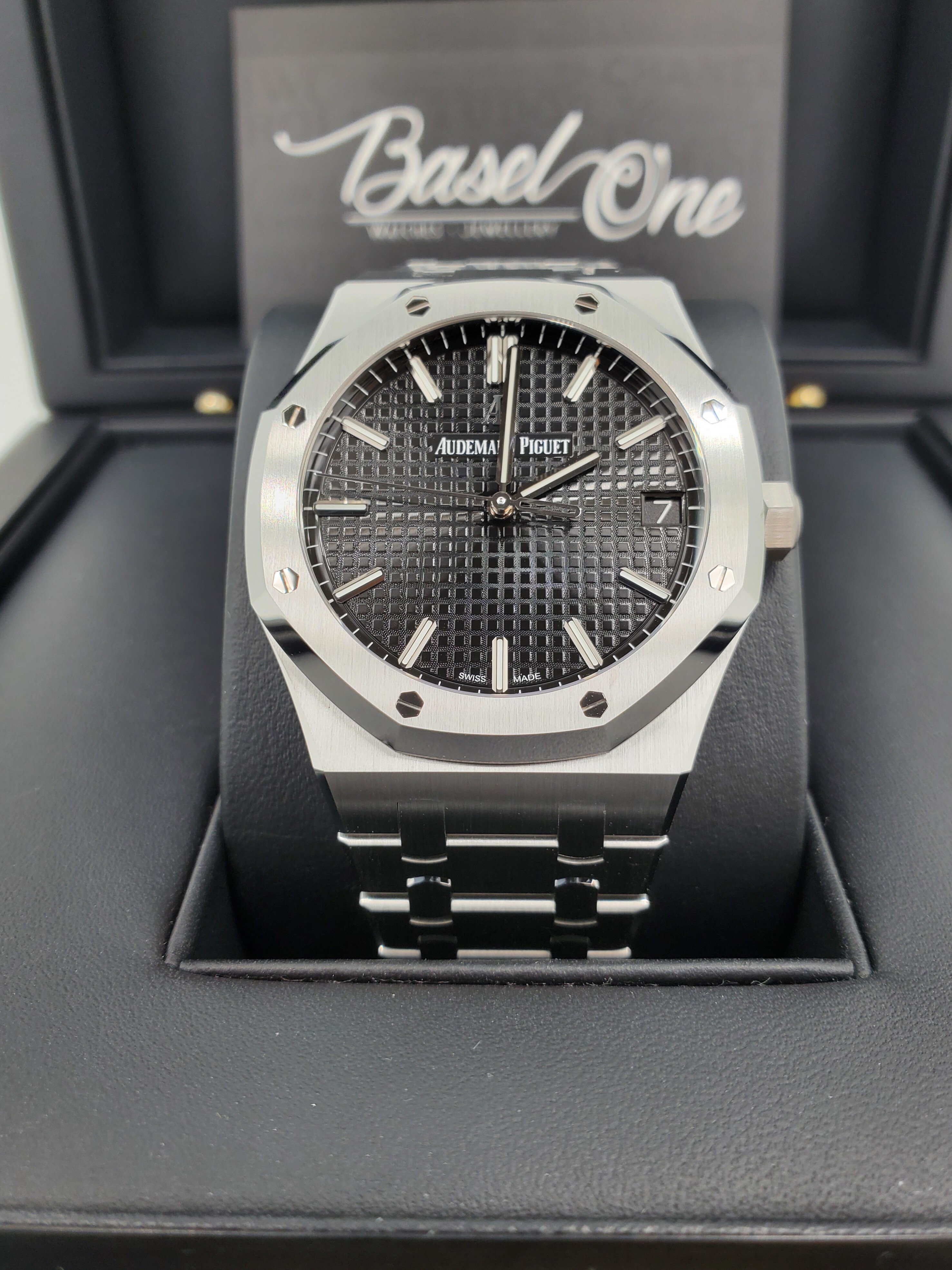 BRAND NEW AUDEMARS PIGUET 15500st 15500 ROYAL OAK SELFWINDING STAINLESS STEEL BLACK 41mm
