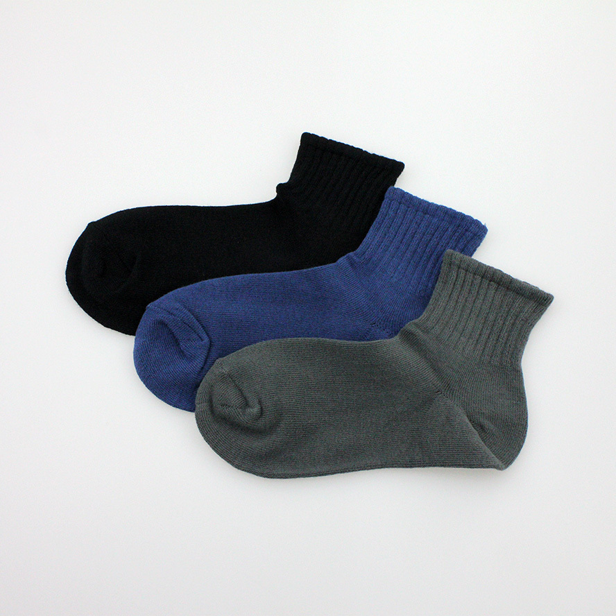 YUFA。透氣棉。Y字型腳跟設計。短襪。男款TS07。女款TS09