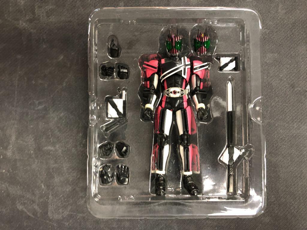 寄賣 幪面超人-SHF DECADE VIOLENT EMOTION