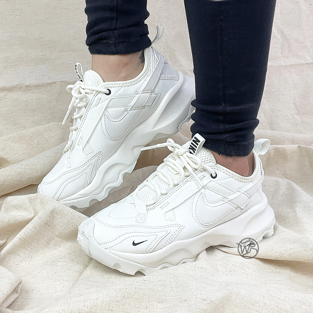 Nike TC 7900 米白 休閒鞋 厚底 增高  女款 DD9682-100 [台灣現貨]