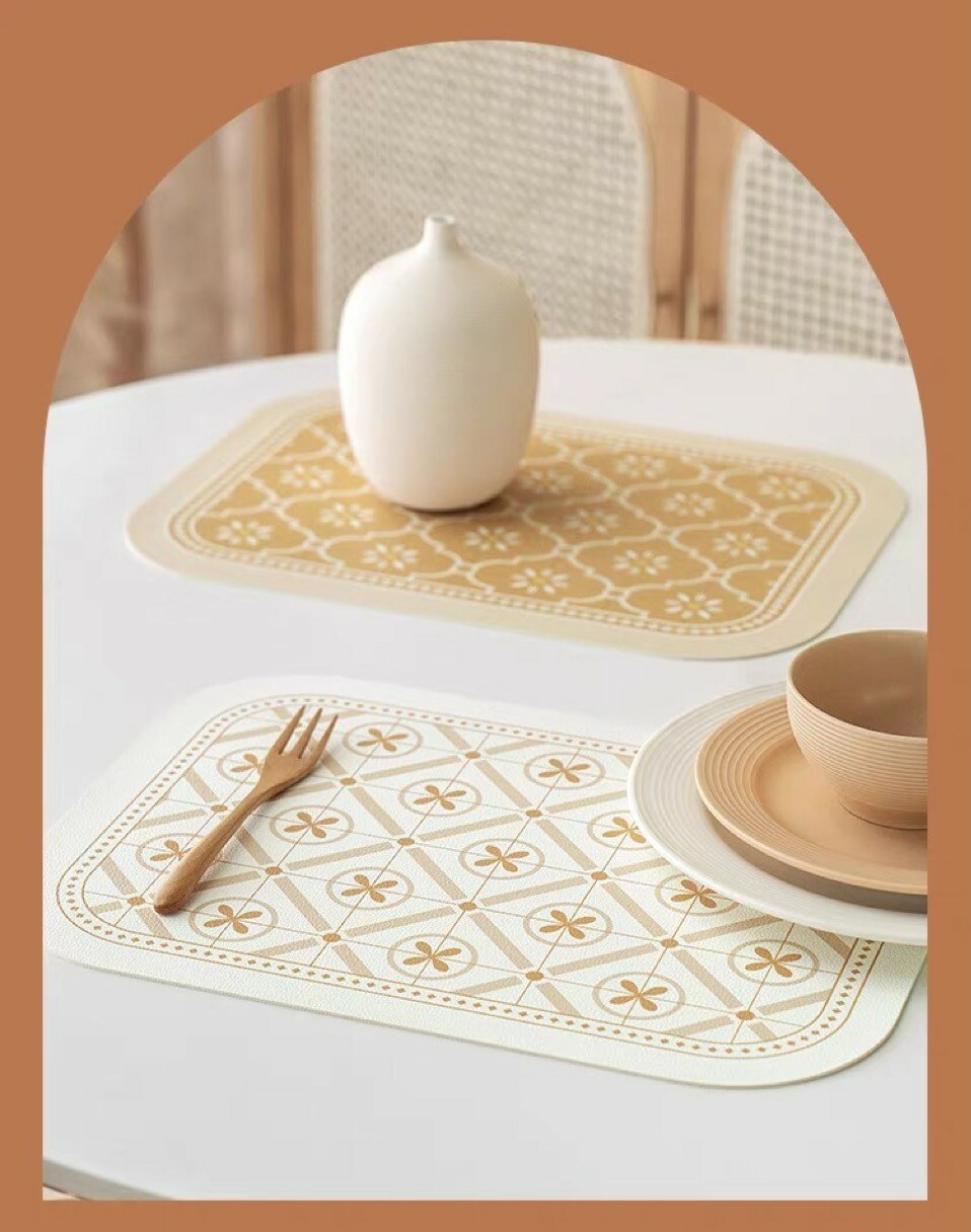 《1160》皮革防滑圖騰餐墊