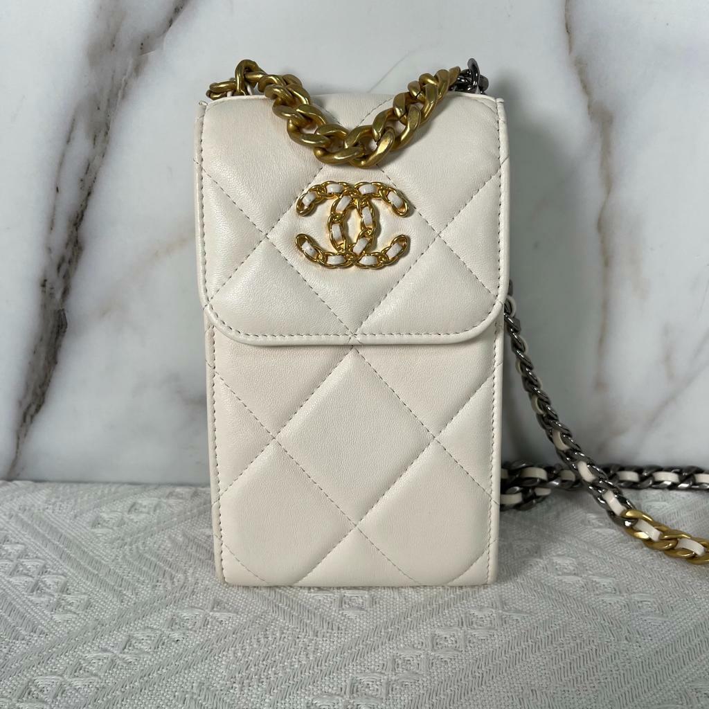 Chanel 19 phone bag