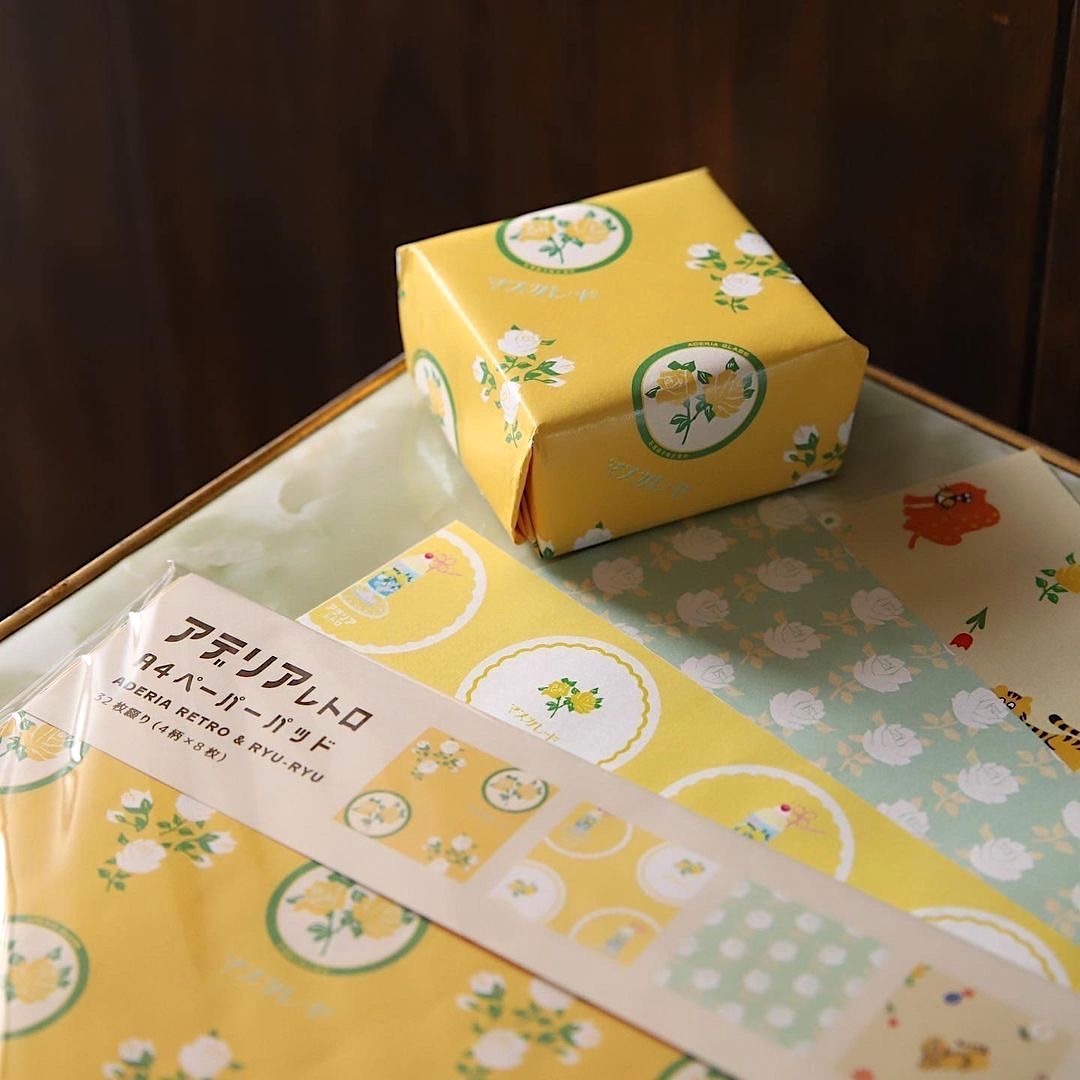 Aderia Retro x Ryu-Ryu A4 Paper Set－Masquerade (Japanese Stationery Brand)