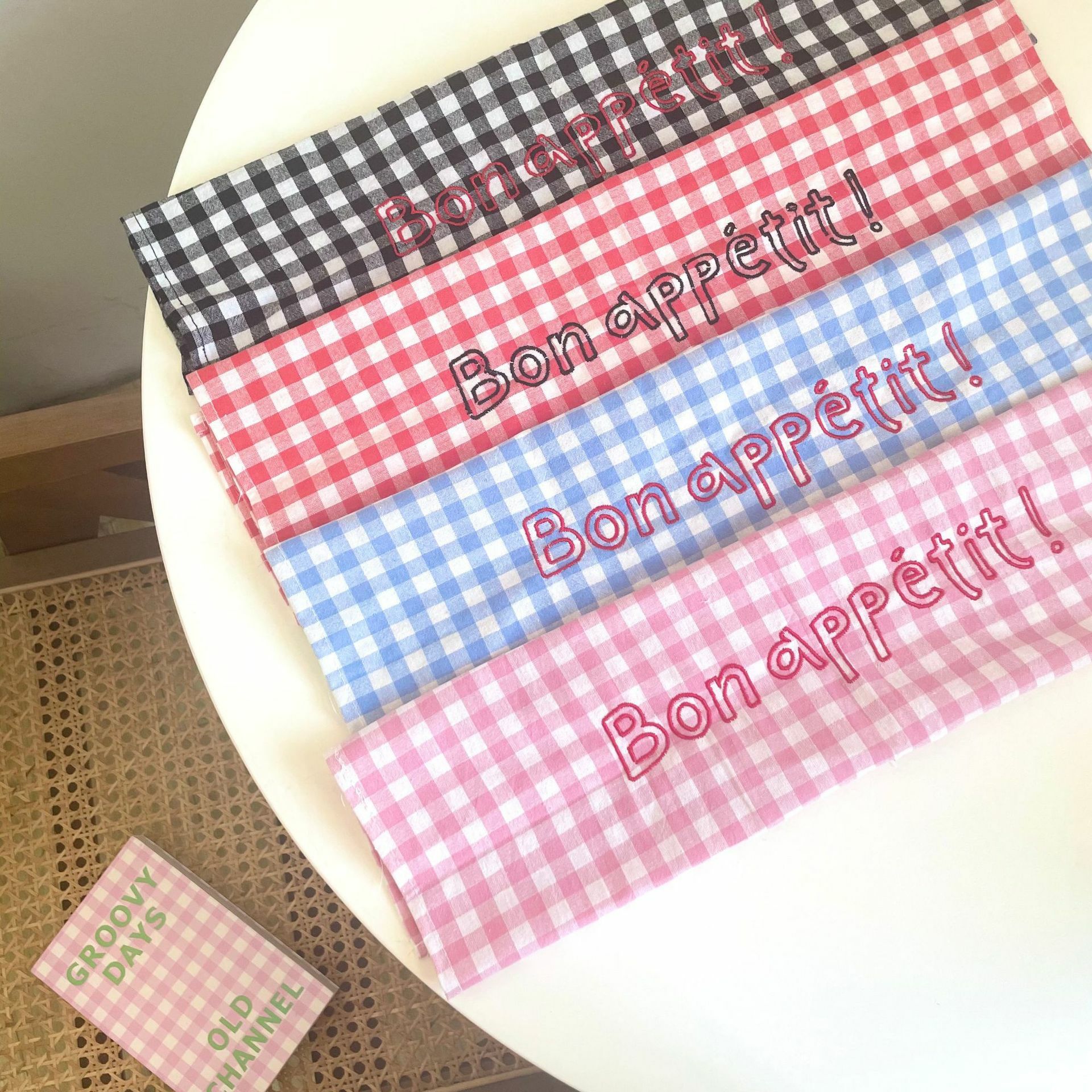 《1167》法文格紋桌墊背景布